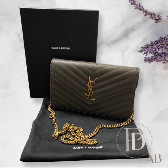 Authentic YSL Wallet on Chain - Picture 1 of 5